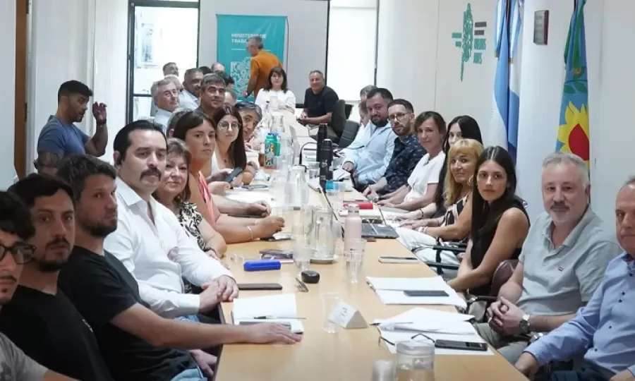 Provincia convoc&oacute; a estatales bonaerenses para la mesa de monitoreo salarial tras la inflaci&oacute;n de abril
