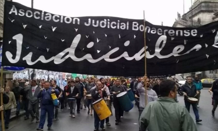 La AJB convoc&oacute; a una jornada de protesta contra la Suprema Corte de Justicia