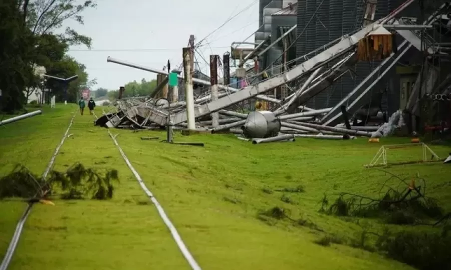 Al menos un muerto en el tr&aacute;gico temporal en Santa Fe