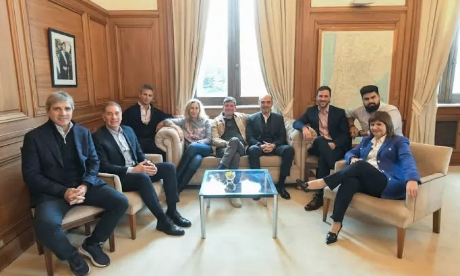 Volvi&oacute; a reunirse la mesa pol&iacute;tica del Gobierno