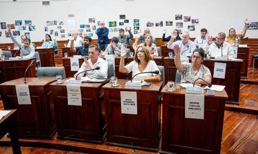 Voto a favor para ayudar a Bahía Blanca.
