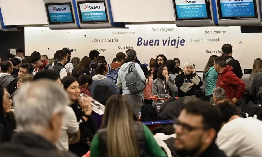 El Gobierno dict&oacute; la conciliaci&oacute;n obligatoria y se levanta el paro en los aeropuertos