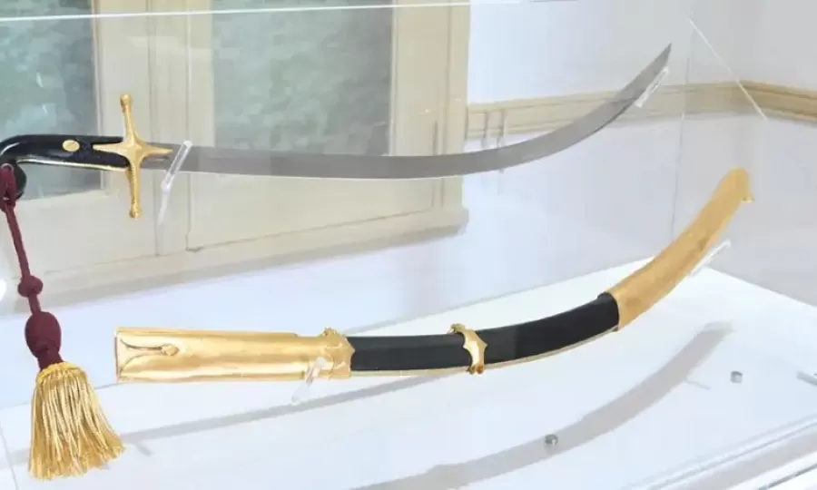 Renunci&oacute; la directora del Museo Hist&oacute;rico Nacional tras el decreto de Milei sobre el sable corvo de San Mart&iacute;n