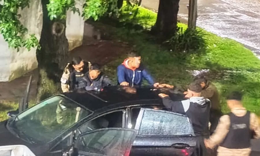 Amplio despliegue policial termin&oacute; con cuatro detenidos