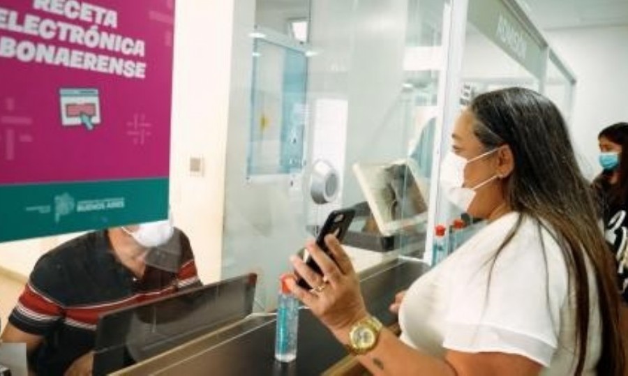 Los pacientes podrán concurrir a la farmacia y mostrar la prescripción digital en sus teléfonos celulares.