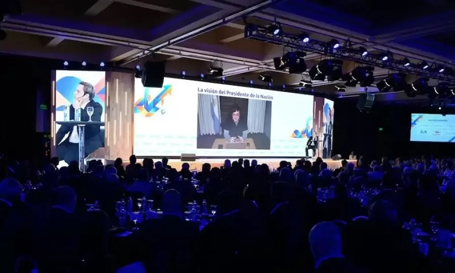 Javier Milei en el Coloquio de IDEA: "Vendr&aacute;n los mejores cuatro a&ntilde;os de la historia"