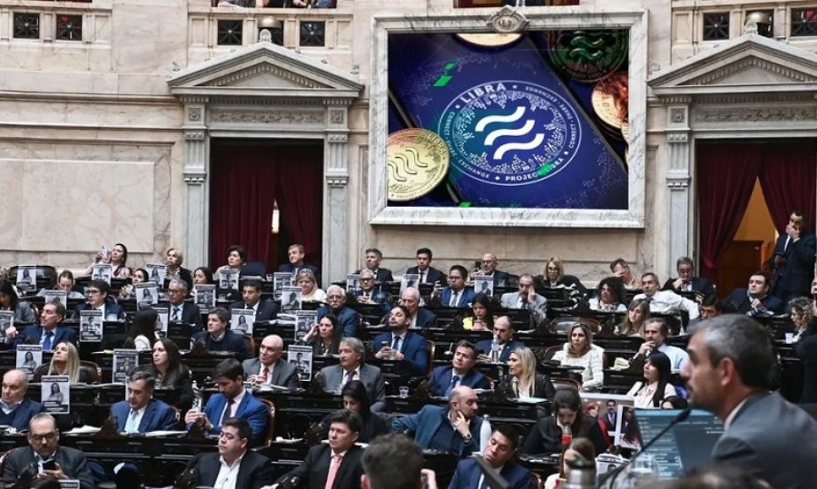 Los bloques opositores firmaron un dictamen de mayoría que resuelve la designación de la presidencia de la comisión investigadora.