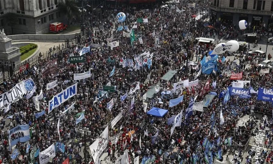 Convocaron a una nueva Marcha Federal Universitaria frente al Congreso