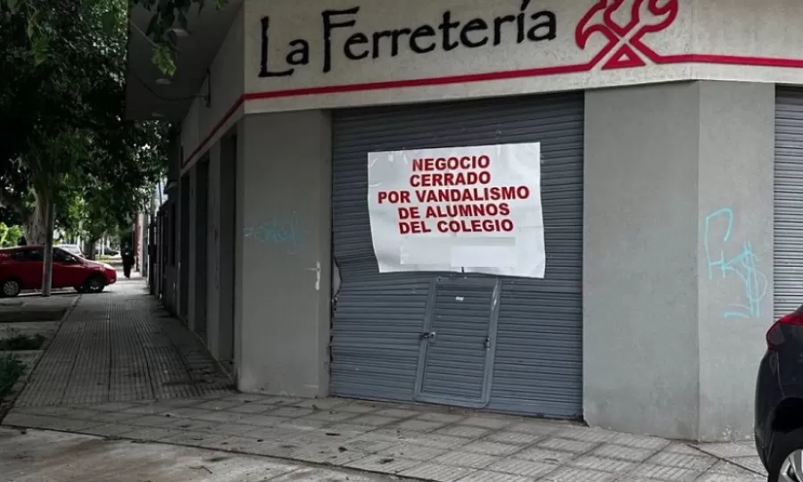 Reclamo de un comerciante por daños provocados durante festejos estudiantiles