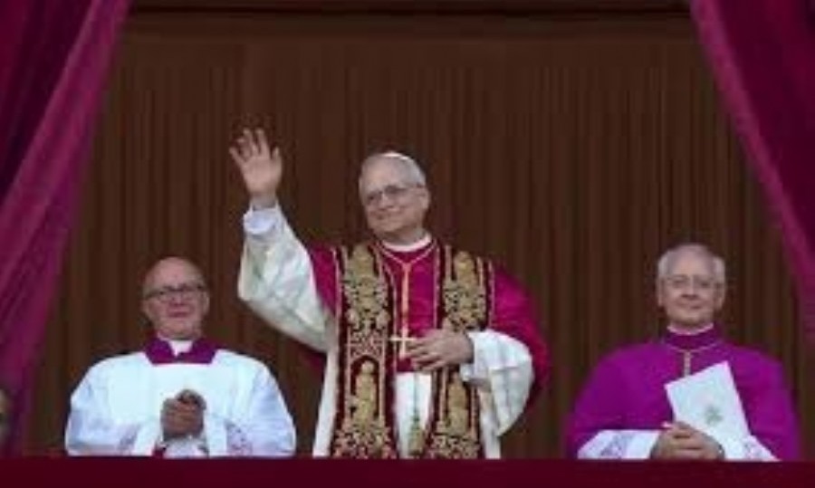 El cardenal de Chicago, con extensa trayectoria en Latinoamérica, estuvo entre los más nombrados en las últimas horas.