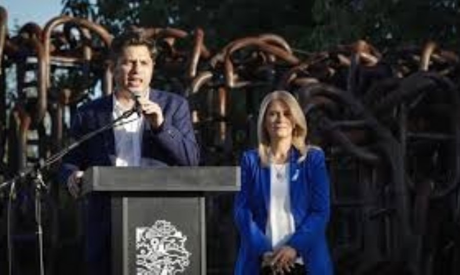 Kicillof cruzó al presidente Javier Milei.