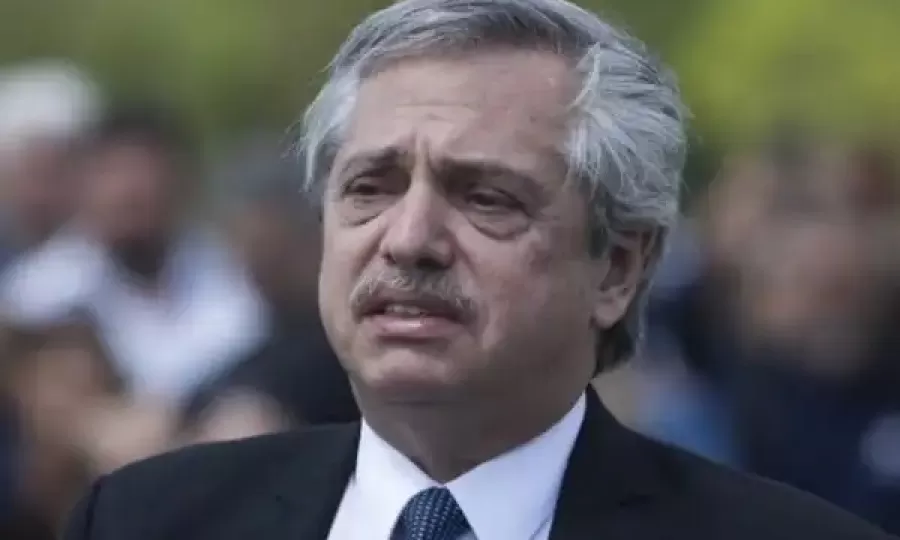 La Justicia anul&oacute; el procesamiento de Alberto Fern&aacute;ndez en la causa por contrataci&oacute;n de seguros del Estado