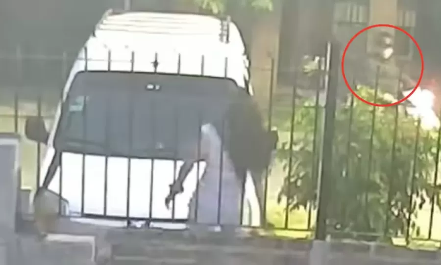 Un hombre acus&oacute; a su novia de serle infiel y le dispar&oacute; en plena calle