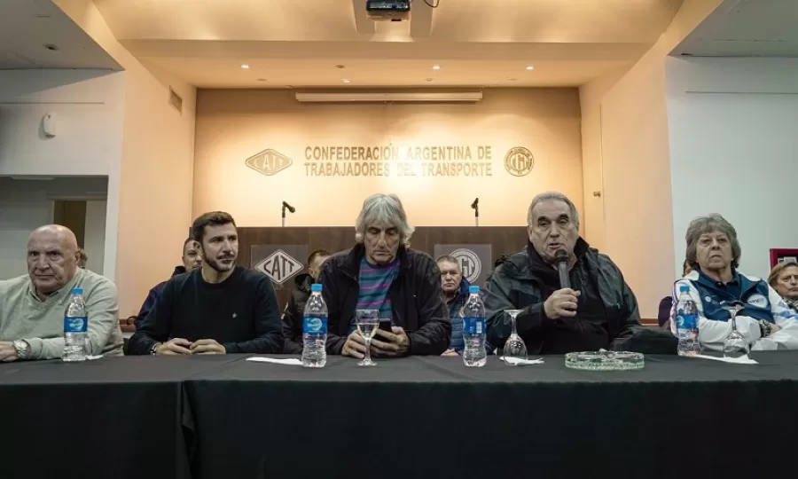 Gremios del transporte denunciaron una crisis profunda