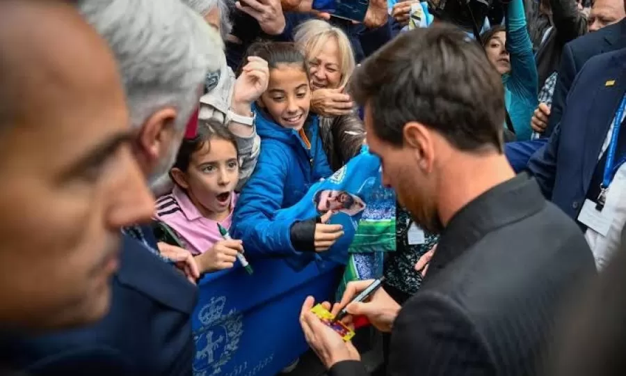El mensaje de Lionel Messi a miles de j&oacute;venes en Espa&ntilde;a: &ldquo;Hay que aprender de las derrotas&rdquo;