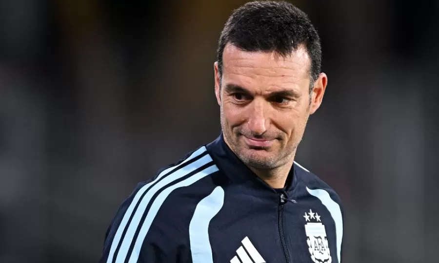 Tras la despedida de Messi, Scaloni habl&oacute; de su continuidad: &ldquo;Si todo va bien, seguir&eacute; siendo el entrenador de la Selecci&oacute;n&rdquo;