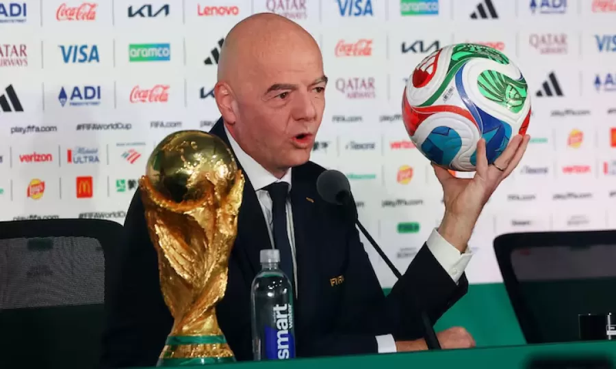 Infantino defendi&oacute; la presencia de Ir&aacute;n en el Mundial y puso a la Argentina entre las candidatas al t&iacute;tulo