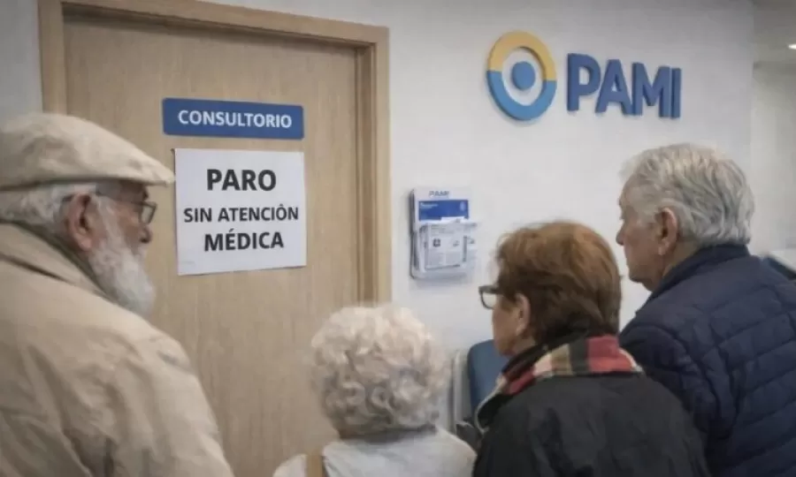 M&eacute;dicos de cabecera de PAMI iniciaron un paro de 72 horas y denuncian recortes salariales