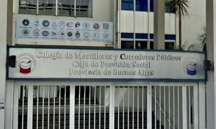 LLA present&oacute; una ley para desregular el mercado inmobiliario y quitarle poder a martilleros