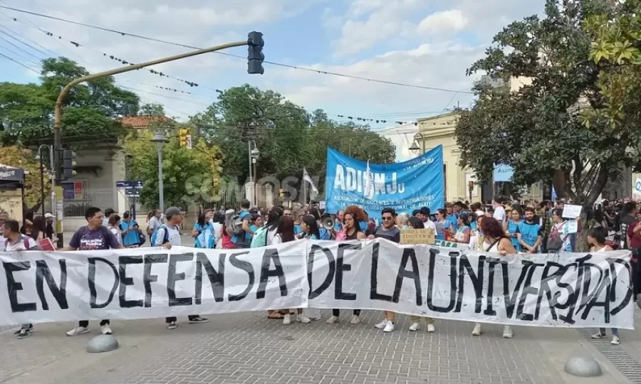 Universidades nacionales le reclaman al Gobierno una instancia de di&aacute;logo en medio de la pelea por los fondos