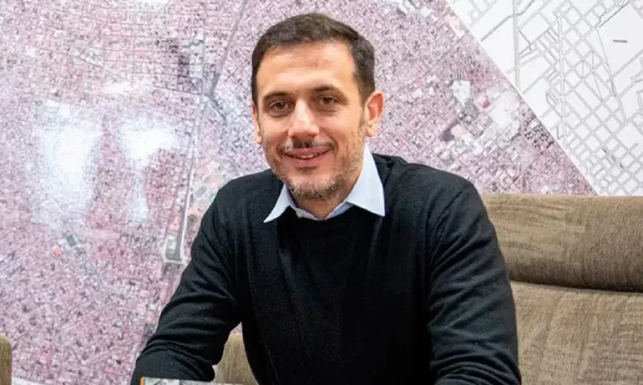 Apuntan contra Juli&aacute;n &Aacute;lvarez por gastos irregulares en combustibles de patrulleros