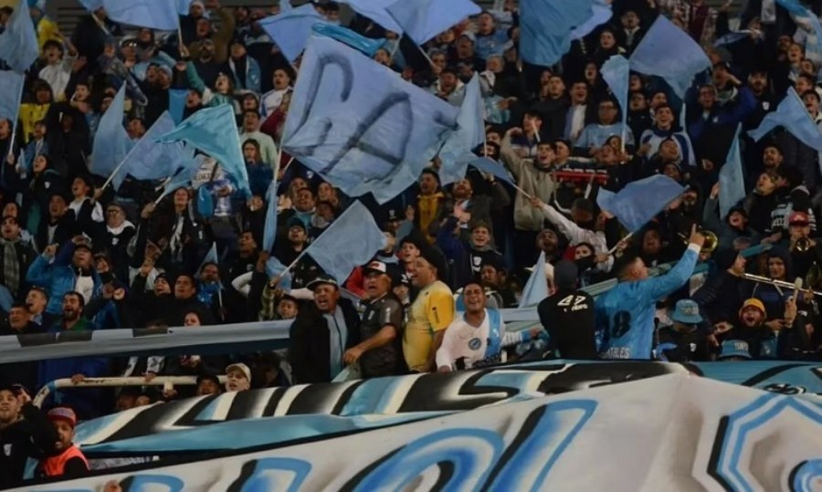 El club Gasolero se puso a disposición de la familia del fanático que había ido a ver el partido de la Copa Argentina.