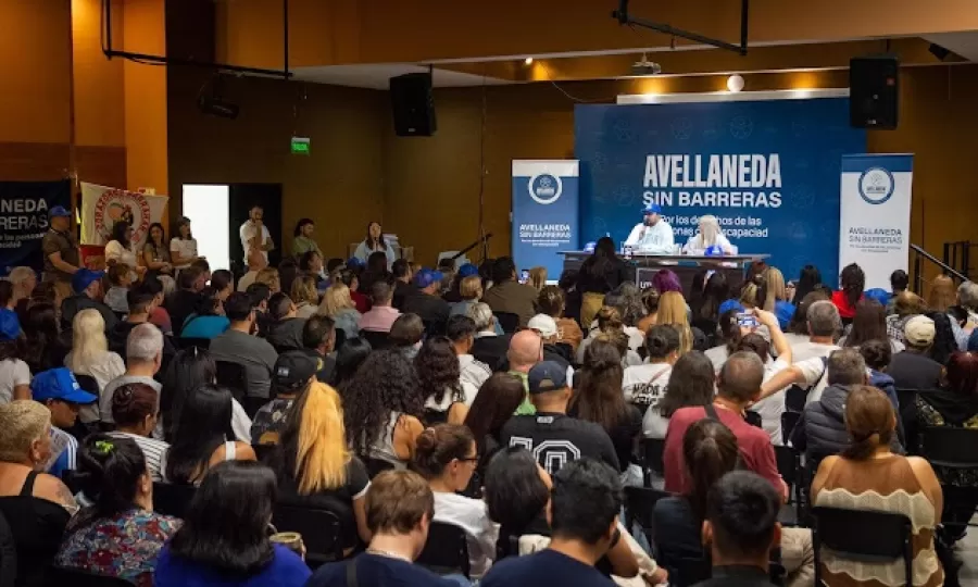 Se lanz&oacute; &ldquo;Avellaneda sin Barreras&rdquo;, un espacio para defender los derechos de las personas con discapacidad