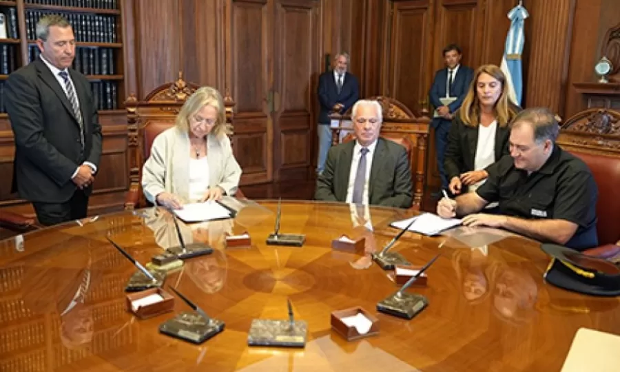 La Corte bonaerense acord&oacute; con en el Ministerio de Seguridad mayor custodia en edificios judiciales