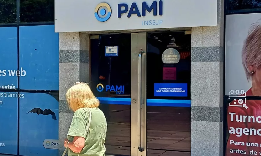 Cl&iacute;nicas y prestadores del PAMI postergar&aacute;n atenciones en todo el pa&iacute;s, en medio del conflicto con el Gobierno