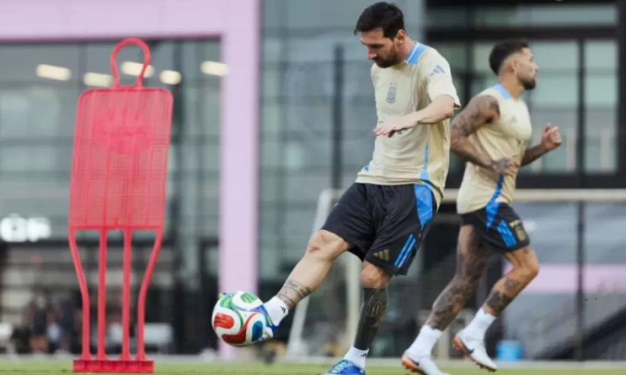 Lionel Messi volvió entrenar con la Selección argentina y crece la expectativa de que juegue ante Puerto Rico