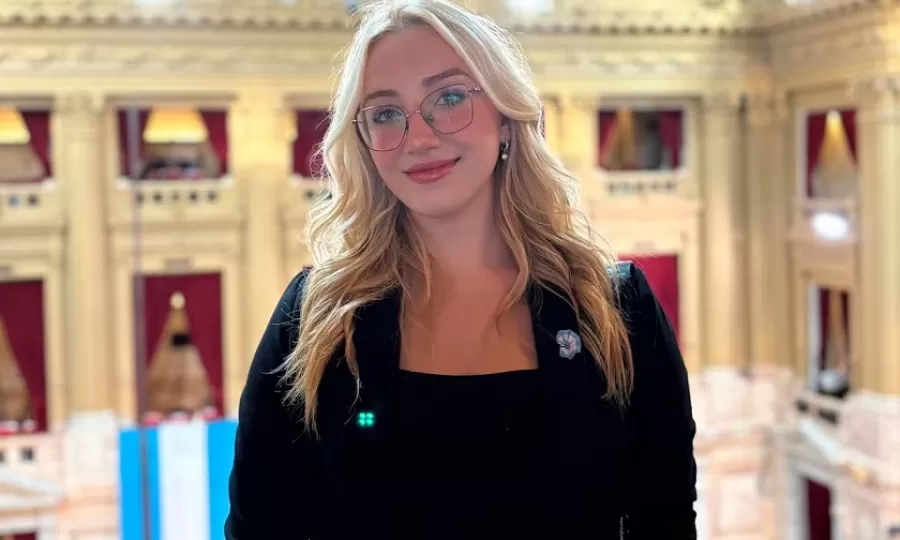 El Ministerio de Transporte inhabilit&oacute; a Eugenia Rol&oacute;n para tramitar la licencia de conducir