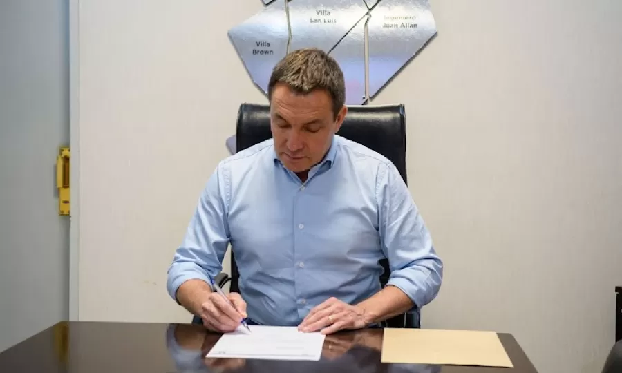 Watson revoc&oacute; la concesi&oacute;n a la empresa de transporte p&uacute;blico &ldquo;Transportes San Juan Bautista S.A.&rdquo;