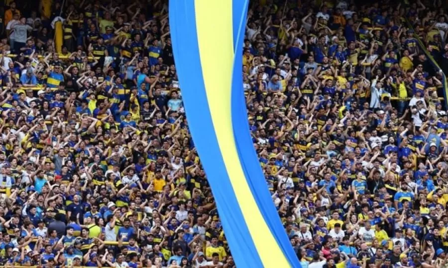 Boca festeja el Día del Hincha en la Bombonera mientras espera la definición del futuro de Úbeda