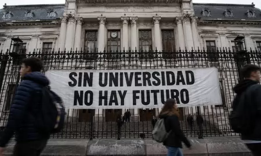 Docentes convocan un nuevo paro universitario y se preparan para la 5ta Marcha Federal