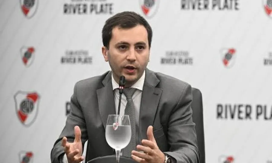 El presidente de River cuestion&oacute; el nuevo torneo, apunt&oacute; contra la AFA y habl&oacute; del arbitraje antes del Supercl&aacute;sico