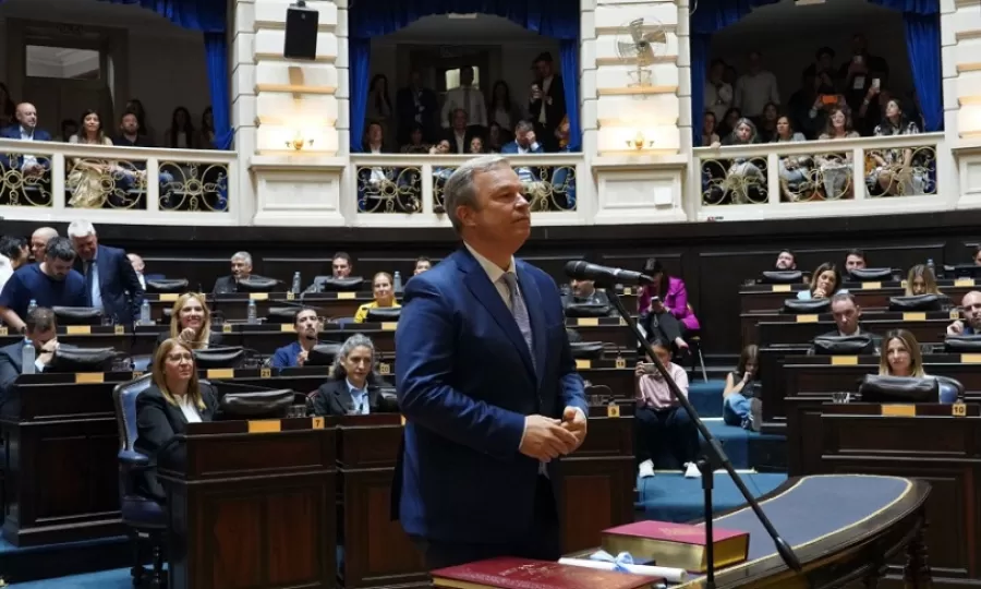 Cascallares jur&oacute; como diputado y ser&aacute; vicepresidente de la C&aacute;mara