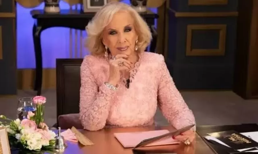 Difundieron el parte m&eacute;dico de Mirtha Legrand tras su nueva internaci&oacute;n por una neumopat&iacute;a