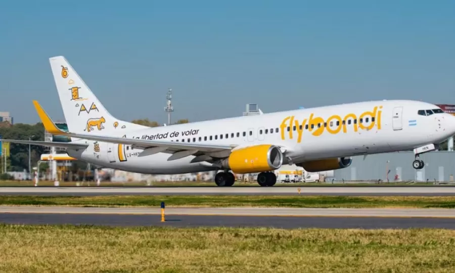 Flybondi retrasa pagos de trabajadores y suma otro frente de crisis