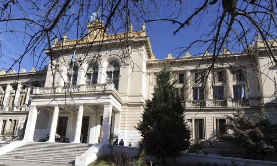 La Direcci&oacute;n de Educaci&oacute;n envi&oacute; un protocolo sobre c&oacute;mo actuar ante amenazas en escuelas