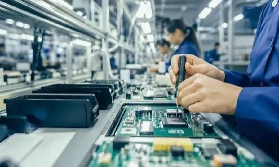 La industria electr&oacute;nica profundiza su ca&iacute;da