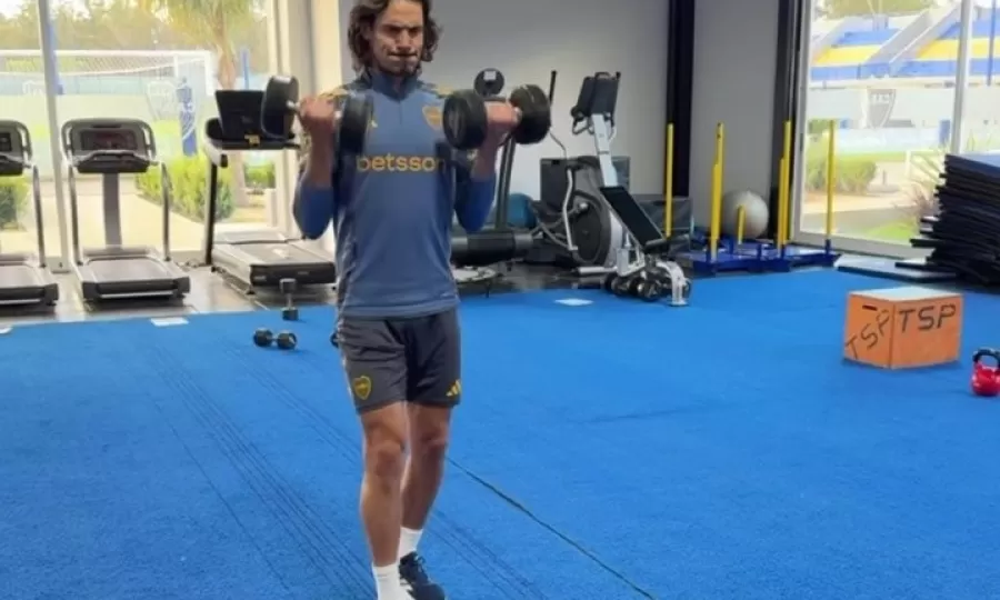 Cavani dio un paso clave en su recuperaci&oacute;n y ya hay fecha para su regreso