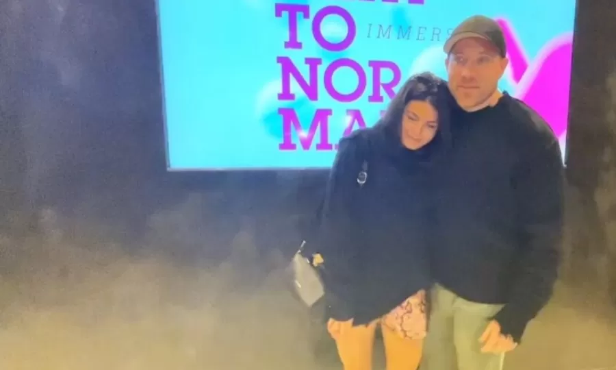 Natalie Pérez presentó oficialmente a su novio Tomás Rottemberg en una noche de teatro y famosos