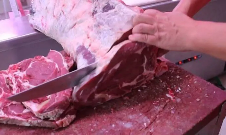 El consumo de carne vacuna sigue en ca&iacute;da libre