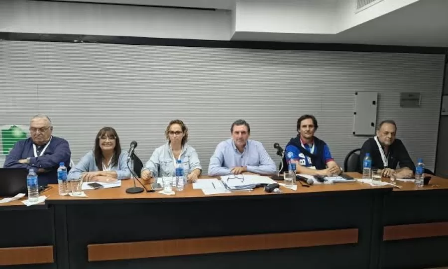 Docentes endurecen el reclamo contra Kicillof: &ldquo;No puede pasar un mes m&aacute;s sin aumento&rdquo;