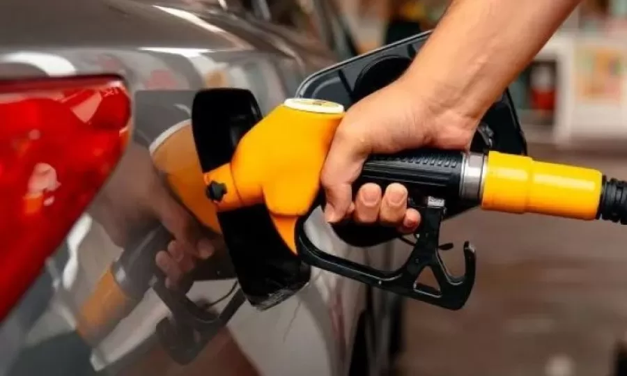 El Gobierno activa otra suba en el precio del combustible