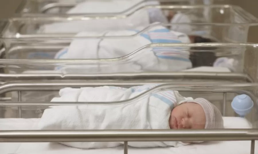 Luego de 15 a&ntilde;os seguidos de baja, la gesti&oacute;n libertaria aument&oacute; la mortalidad infantil