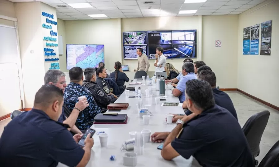 Fabiani y Eichel se reunieron con autoridades policiales