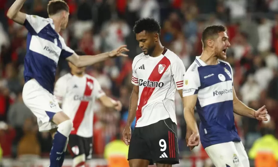 River perdió 1-0 ante Gimnasia y complicó su clasificación a la próxima Copa Libertadores