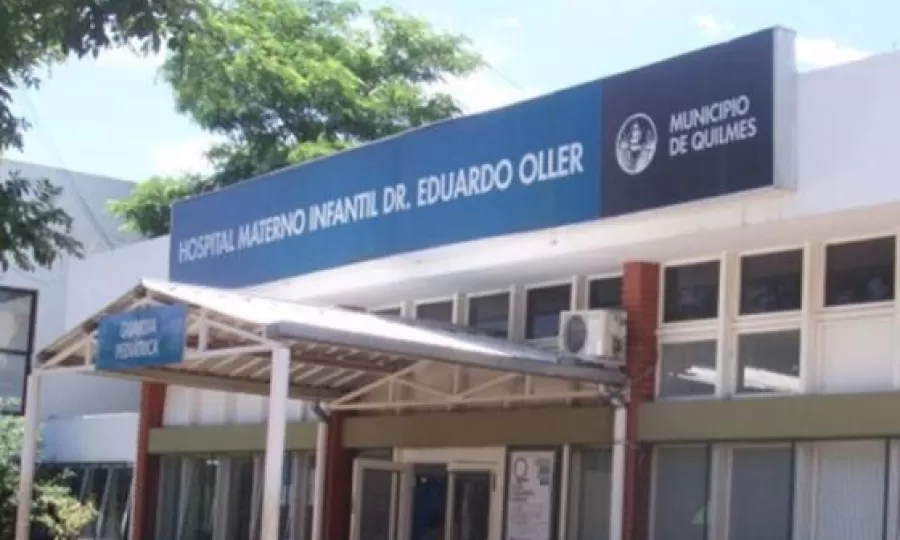Hallaron a un reci&eacute;n nacido en una zanja y permanece internado en el Hospital Oller