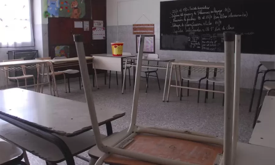 Docentes ratificaron el paro del 2 de marzo y se demora el inicio de clases en la provincia